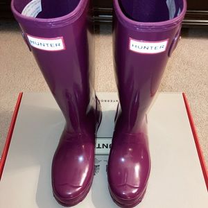New Hunter boots violet women's size 6